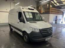 Mercedes-Benz Sprinter 2.0 317 CDI Progressive Fridge Van 5dr Diesel Manual RWD L2 H2 Euro 6 (s/s) (170 ps) - U3004