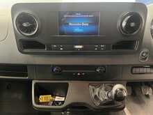 Mercedes-Benz Sprinter 2.0 317 CDI Progressive Fridge Van 5dr Diesel Manual RWD L2 H2 Euro 6 (s/s) (170 ps) - U3004