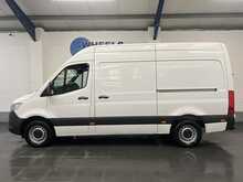 Mercedes-Benz Sprinter 2.0 315 CDI Progressive Panel Van 5dr Diesel Manual RWD L2 H2 Euro 6 (s/s) (150 ps) - U3005