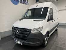 Mercedes-Benz Sprinter 2.0 315 CDI Progressive Panel Van 5dr Diesel G-Tronic RWD L2 H2 Euro 6 (s/s) (150 ps) - U3014