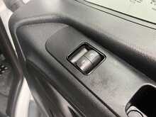Mercedes-Benz Sprinter 2.0 315 CDI Progressive Panel Van 5dr Diesel G-Tronic RWD L2 H2 Euro 6 (s/s) (150 ps) - U3014