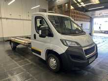 Peugeot Boxer 2.2 BlueHDi 335 Professional Premium + Recovery Truck 2dr Diesel Manual L2 Euro 6 (s/s) (140 ps) 2.2 - U3016
