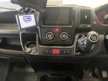 Peugeot Boxer 2.2 BlueHDi 335 Professional Premium + Recovery Truck 2dr Diesel Manual L2 Euro 6 (s/s) (140 ps) 2.2 - U3016