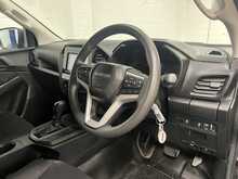 Isuzu D-Max 1.9 TD Utility Pickup Extended Cab 2dr Diesel Auto 4WD Euro 6 (s/s) (164 ps) - U3023
