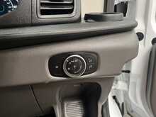 Ford Transit 350 EcoBlue Leader Crew Cab L4 Dropside 2.0 4dr Dropside Manual Diesel - U3025