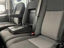 Ford Transit 350 EcoBlue Leader Crew Cab L4 Dropside 2.0 4dr Dropside Manual Diesel - U3025