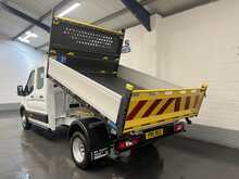Ford Transit 350 EcoBlue Leader 2.0 4dr Double Cab Tipper Manual Diesel 2.0 4dr Tipper Manual Diesel - U3030