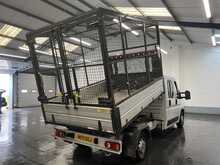 Peugeot Boxer BlueHDi 335 Built for Business 2.2 4dr Tipper Manual Diesel - U3035