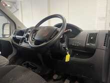 Peugeot Boxer BlueHDi 335 Built for Business 2.2 4dr Tipper Manual Diesel - U3035