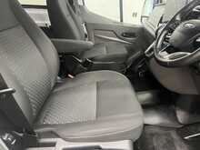 Ford Transit 2.0 410 EcoBlue Trend Minibus Double Cab 5dr Diesel Auto RWD L3 H2 Euro 6 (s/s) (15 Seat) (165 ps) - U3036