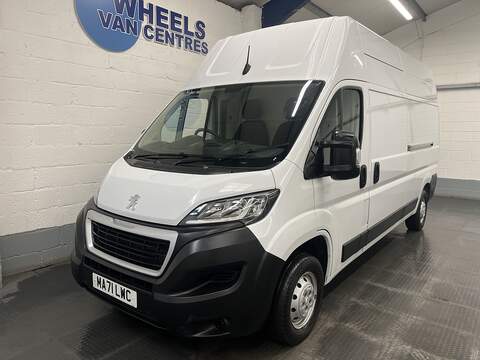 Peugeot Boxer 1.5 BlueHDi 1000 Professional Premium + Standard Panel Van 5dr Diesel Manual SWB Euro 6 (s/s) (100 bhp)