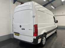 Mercedes-Benz Sprinter 2.0 315 CDI Premium Panel Van 5dr Diesel G-Tronic FWD L2 H2 Euro 6 (s/s) (150 ps) - U3048