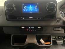 Mercedes-Benz Sprinter 2.0 315 CDI Premium Panel Van 5dr Diesel G-Tronic FWD L2 H2 Euro 6 (s/s) (150 ps) - U3048