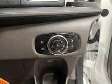 Ford Transit Custom 2.0 320 EcoBlue Limited Crew Van Double Cab 5dr Diesel Manual L2 H1 Euro 6 (s/s) (130 ps) - U3053
