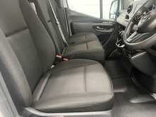 Mercedes-Benz Sprinter 2.0 315 CDI Progressive Panel Van 5dr Diesel Manual RWD L2 H2 Euro 6 (s/s) (150 ps) - U3055