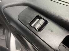 Mercedes-Benz Sprinter 2.0 315 CDI Progressive Panel Van 5dr Diesel Manual RWD L2 H2 Euro 6 (s/s) (150 ps) - U3055