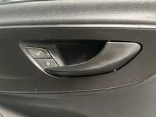 Mercedes-Benz Sprinter 2.0 315 CDI Progressive Panel Van 5dr Diesel Manual RWD L2 H2 Euro 6 (s/s) (150 ps) - U3055