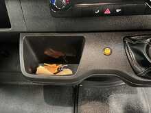Mercedes-Benz Sprinter 2.0 315 CDI Progressive Panel Van 5dr Diesel Manual RWD L2 H2 Euro 6 (s/s) (150 ps) - U3055