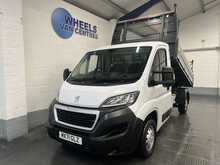Peugeot Boxer BlueHDi 335 Built for Business 2.2 2dr Tipper Manual Diesel - U3070