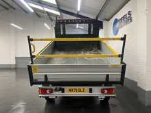 Peugeot Boxer BlueHDi 335 Built for Business 2.2 2dr Tipper Manual Diesel - U3070