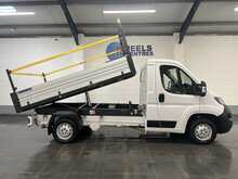 Peugeot Boxer 2.2 BlueHDi 335 Built for Business Tipper 2dr Diesel Manual L2 Euro 6 (s/s) (140 ps) 2.2 2dr Tipper - U3071