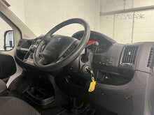 Peugeot Boxer 2.2 BlueHDi 335 Built for Business Tipper 2dr Diesel Manual L2 Euro 6 (s/s) (140 ps) 2.2 2dr Tipper - U3071