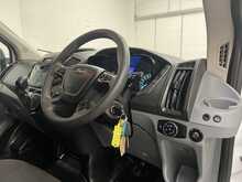 Ford Transit 350 EcoBlue 2.0 2dr L4 Luton Manual Diesel - U3073
