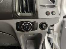 Ford Transit 350 EcoBlue 2.0 2dr L4 Luton Manual Diesel - U3073