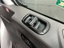 Ford Transit 2.0 460 EcoBlue Trend Minibus Double Cab 5dr Diesel Auto RWD L4 H3 Euro 6 (s/s) (17 Seat, DRW) (165 - U3079