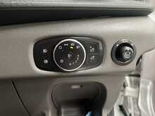 Ford Transit 2.0 460 EcoBlue Trend Minibus Double Cab 5dr Diesel Auto RWD L4 H3 Euro 6 (s/s) (17 Seat, DRW) (165 - U3079