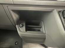 Volkswagen Crafter 2.0 TDI CR35 Trendline Panel Van 5dr Diesel Manual FWD MWB Euro 6 (s/s) (102 ps) - U3080