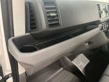 Volkswagen Crafter 2.0 TDI CR35 Trendline Panel Van 5dr Diesel Manual FWD MWB Euro 6 (s/s) (102 ps) - U3080