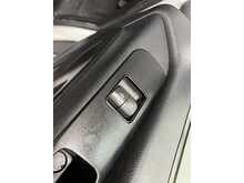 Mercedes-Benz Sprinter 2.0 315 CDI Progressive Panel Van 5dr Diesel Manual RWD L2 H2 Euro 6 (s/s) (150 ps) - U3084