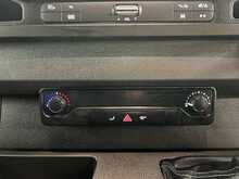 Mercedes-Benz Sprinter 2.0 315 CDI Progressive Panel Van 5dr Diesel Manual RWD L2 H2 Euro 6 (s/s) (150 ps) - U3084
