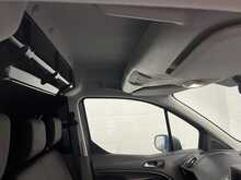 Ford Transit Connect 1.5 200 EcoBlue Limited Panel Van 5dr Diesel Manual L1 Euro 6 (s/s) (120 ps) - U3088