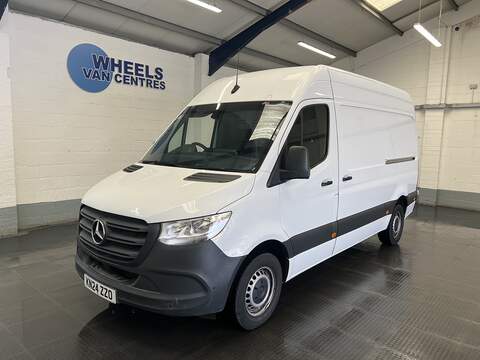 Mercedes-Benz Sprinter 2.1 314 CDI Premium Panel Van 5dr Diesel Manual FWD L2 H2 Euro 6 (s/s) (143 ps)