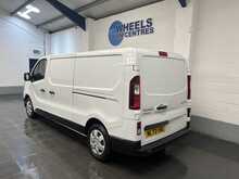 Renault Trafic 2.0 dCi Blue LL30 Advance Panel Van 5dr Diesel Manual L2 H1 Euro 6 (s/s) (130 ps) - U3095