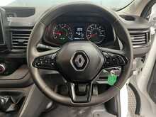 Renault Trafic 2.0 dCi Blue LL30 Advance Panel Van 5dr Diesel Manual L2 H1 Euro 6 (s/s) (130 ps) - U3095