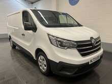 Renault Trafic 2.0 dCi Blue LL30 Advance Panel Van 5dr Diesel Manual L2 H1 Euro 6 (s/s) (130 ps) - U3097