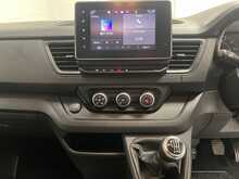 Renault Trafic 2.0 dCi Blue LL30 Advance Panel Van 5dr Diesel Manual L2 H1 Euro 6 (s/s) (130 ps) - U3097