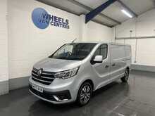 Renault Trafic 2.0 dCi Blue LL30 Sport+ Panel Van 5dr Diesel Manual L2 H1 Euro 6 (s/s) (150 ps) - U3099