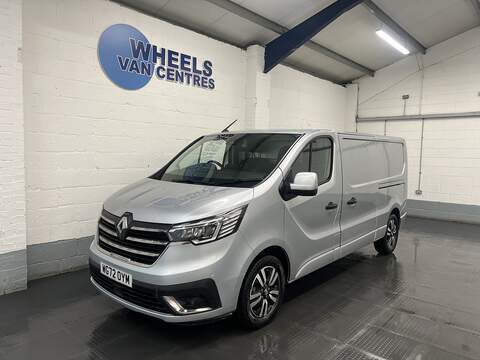 Renault Trafic 2.0 dCi Blue LL30 Business Panel Van 5dr Diesel Manual L2 H1 Euro 6 (s/s) (150 ps)