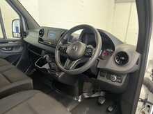 Mercedes-Benz Sprinter 2.0 315 CDI Progressive Panel Van 5dr Diesel Manual RWD L2 H2 Euro 6 (s/s) (150 ps) - U3109