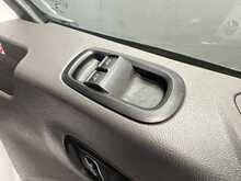 Ford Transit 2.0 350 EcoBlue Leader Panel Van 5dr Diesel Manual RWD L3 H3 Euro 6 (s/s) (130 ps) - U3114