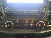 Ford Transit Custom 2.0 320 EcoBlue Trend Kombi Double Cab 5dr Diesel Auto L2 H1 Euro 6 (s/s) (130 ps) - U3118