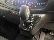 Ford Transit Custom 2.0 320 EcoBlue Trend Kombi Double Cab 5dr Diesel Auto L2 H1 Euro 6 (s/s) (130 ps) - U3118