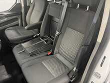 Ford Transit Custom 2.0 320 EcoBlue Trend Kombi Double Cab 5dr Diesel Auto L2 H1 Euro 6 (s/s) (130 ps) - U3118
