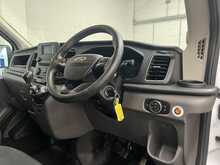Ford Transit Transit  L4 Dropside 2.0 6 Speed Manual Diesel 2.0 Dropside Manual Diesel - U3125