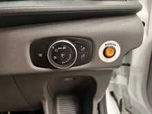 Ford Transit Transit  L4 Dropside 2.0 6 Speed Manual Diesel 2.0 Dropside Manual Diesel - U3125