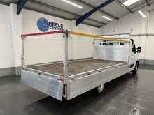 Renault Master 2.3 dCi ENERGY 35 Business Dropside 2dr Diesel Manual FWD LWB Euro 6 (s/s) (145 bhp) 2.3 2dr - U3128